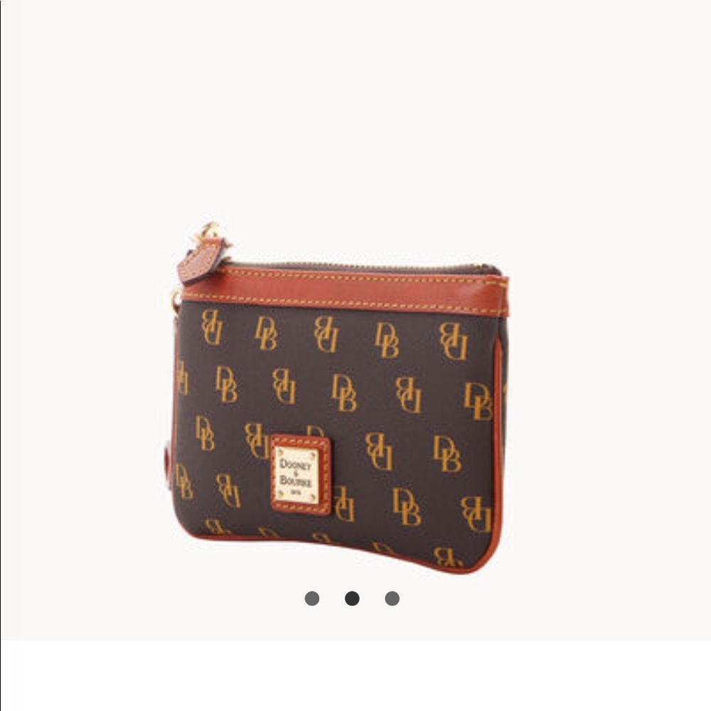 Dooney & Bourke Wristlet - Picture 5 of 7